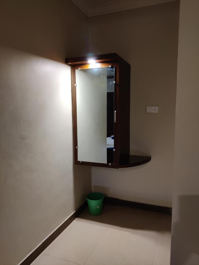 Vyavahar Lodge ウドゥピ エクステリア 写真
