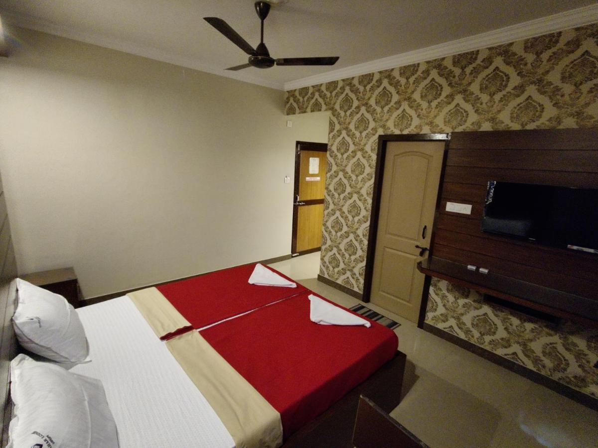 Vyavahar Lodge ウドゥピ エクステリア 写真