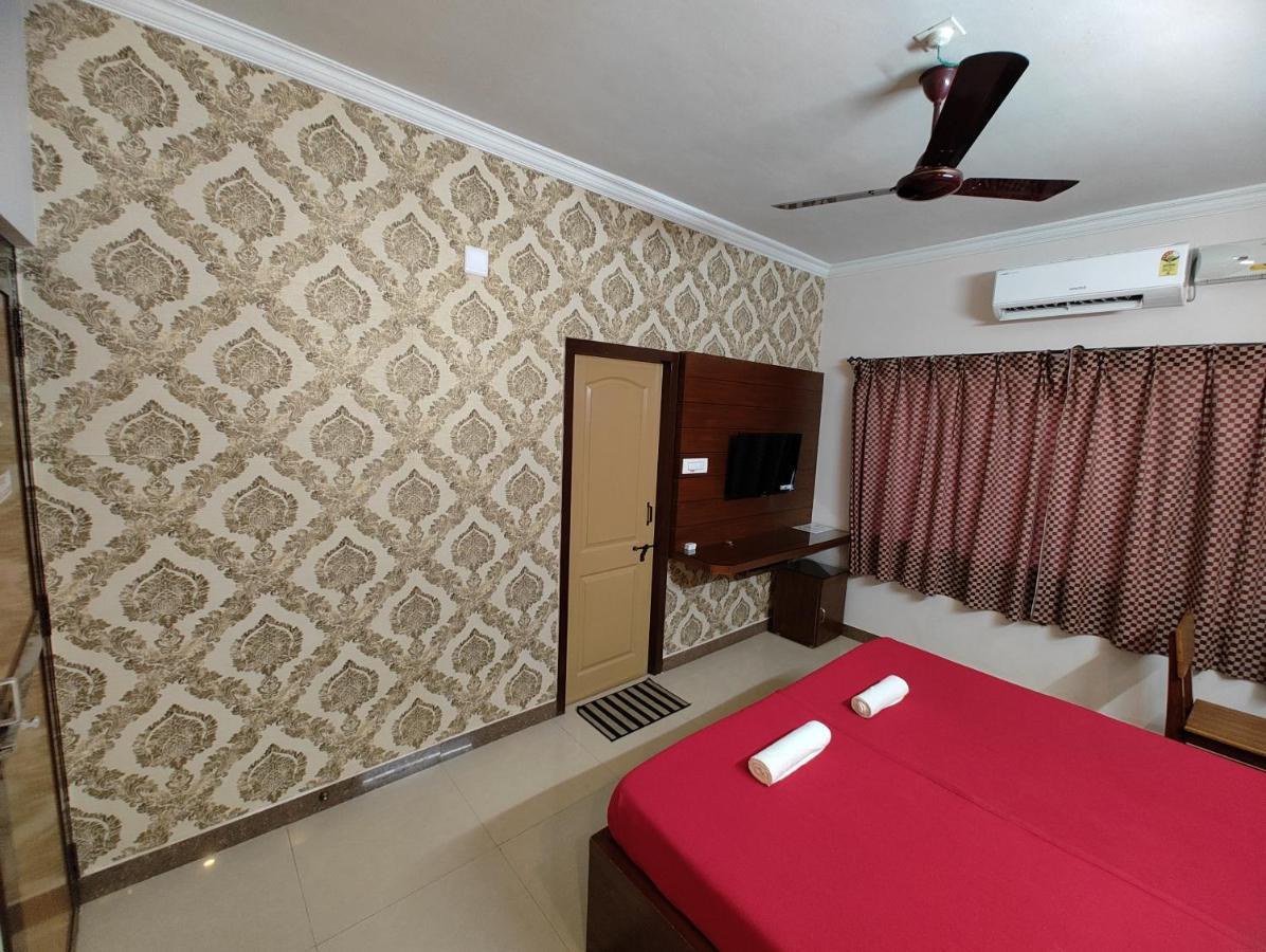 Vyavahar Lodge ウドゥピ エクステリア 写真