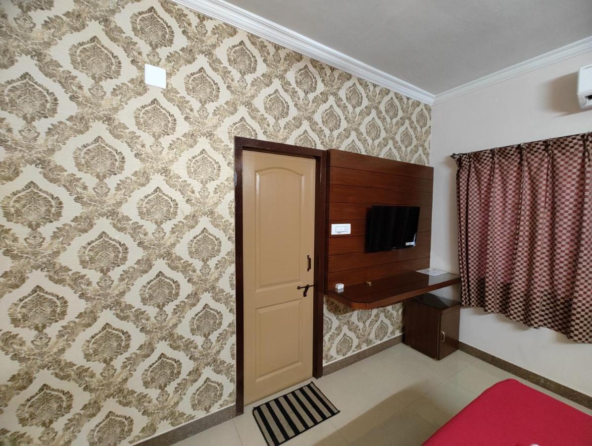Vyavahar Lodge ウドゥピ エクステリア 写真