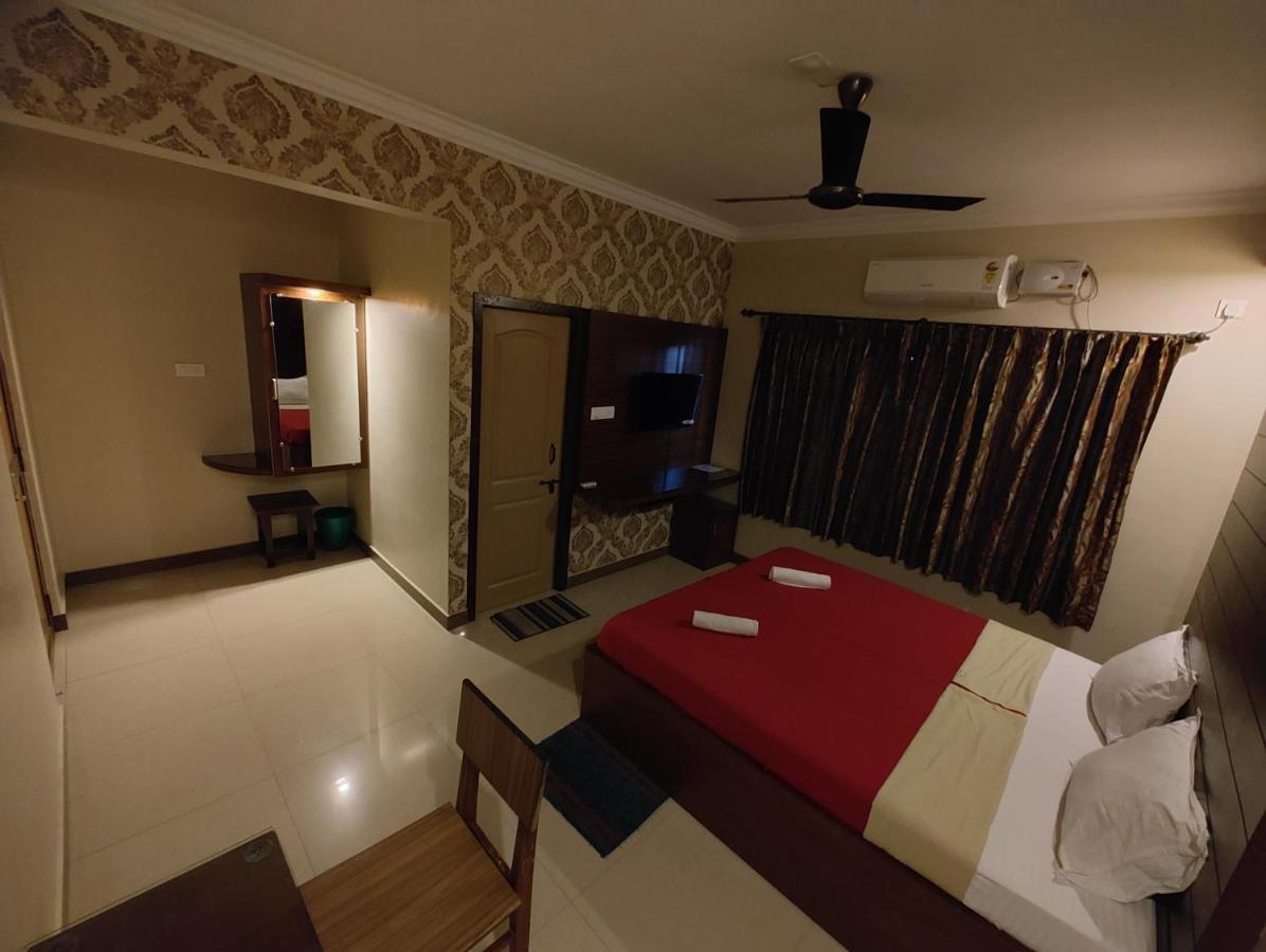 Vyavahar Lodge ウドゥピ エクステリア 写真
